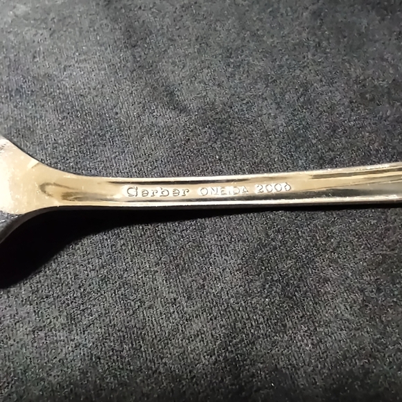 Gerber 2009 Stainless Steel Spoon Baby Infant Oneida 5 5/8" - Picture 3 of 3